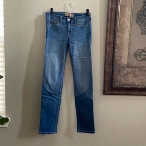 HOLLISTER MID-RISE SKINNY JEAN | size 3R / 26